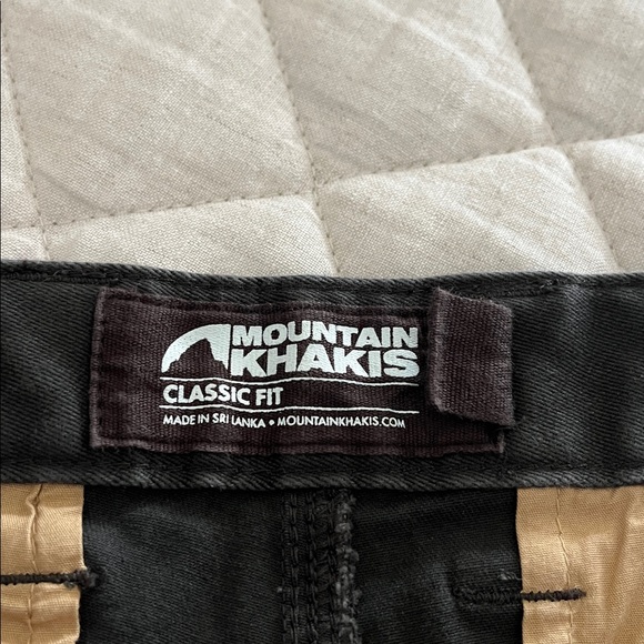 Mountain Khakis Men's Dark Gray Flat Front Shorts - Picture 2 of 5